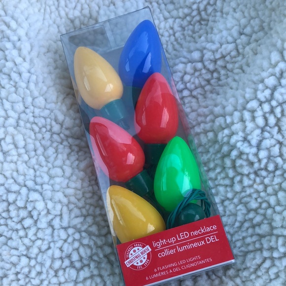 🎄Light up Christmas LED Light necklace - Picture 4 of 5